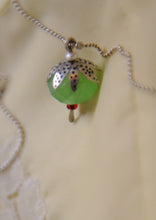 Load image into Gallery viewer, Flower Pendant