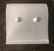 Load image into Gallery viewer, Silver Shell Stud Earrings
