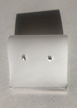 Load image into Gallery viewer, Tiny Heart Stud Earrings