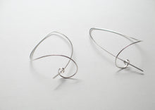 Load image into Gallery viewer, Silver Swirl Hand Forged Wire Dangle Earrings
