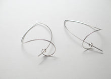 Load image into Gallery viewer, Silver Swirl Hand Forged Wire Dangle Earrings