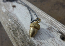 Load image into Gallery viewer, Golden Acorn